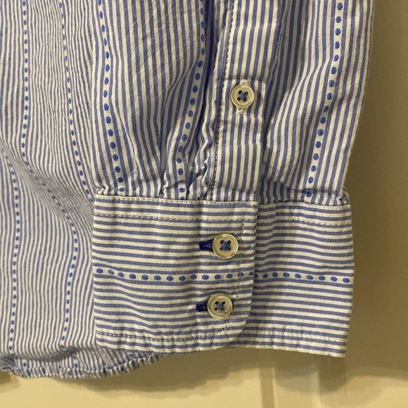 Talbots stripe pattern button down Size M - Picture 2 of 9